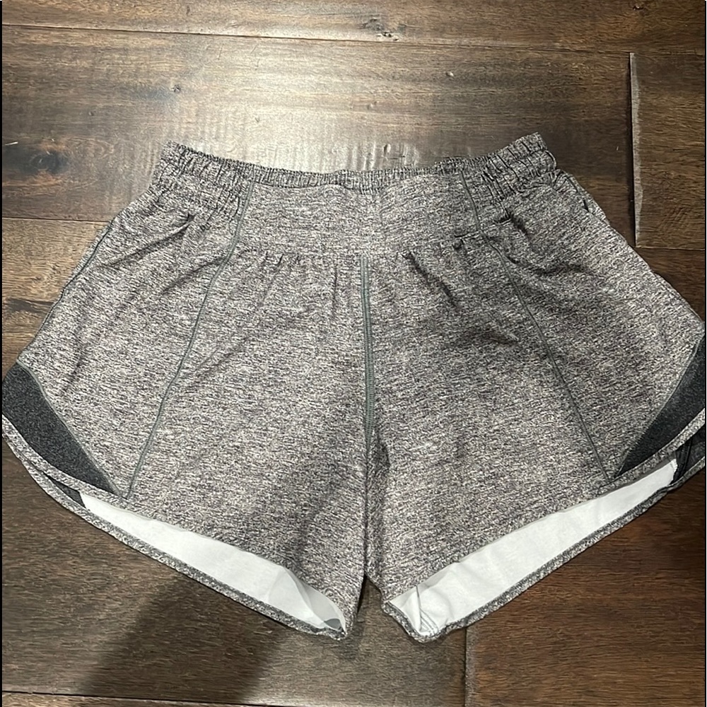 Lululemon Hotty Hot shorts